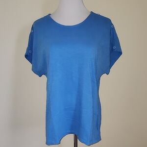 Chico's Short-Sleeve Relaxed Tee in Medium Blue With Buttons At Shoulders
